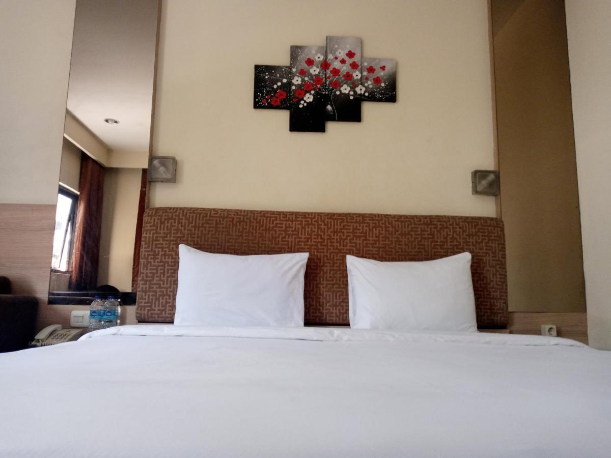 Hotel Ams Penthouse Dżakarta Zewnętrze zdjęcie